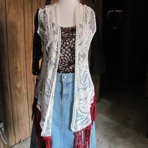 Origami By Vivian  LADIES LACE AND FRINGE VEST  SI